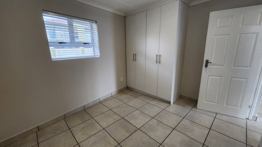 2 Bedroom Property for Sale in Island View Western Cape